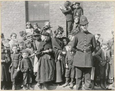 El funeral de un policía de Londres, 1894 de Paul Martin